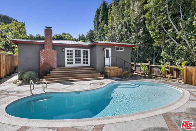 4247 SESPE Avenue photo 28