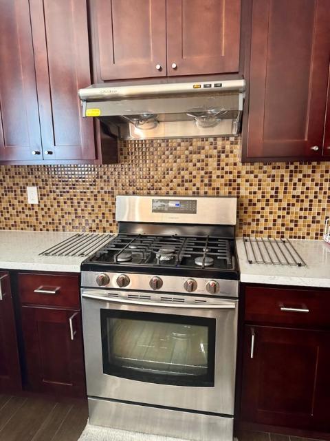 2009 Stonewood Lane, San Jose CA: https://media.crmls.org/mediaz/0304d8a1-4e8a-4e27-8c80-1334096d114f.jpg