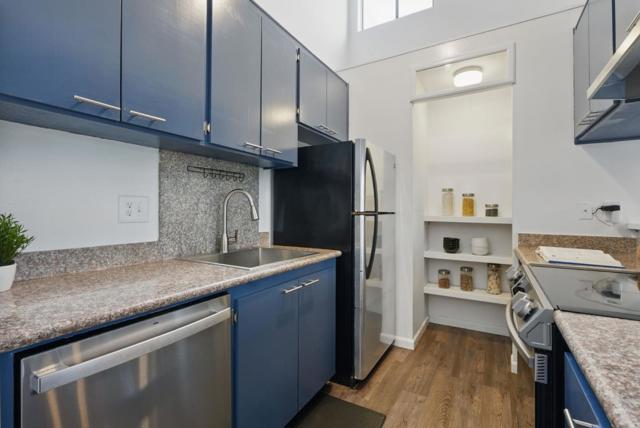 1 Appian Way, South San Francisco CA: https://media.crmls.org/mediaz/03052692-8324-4147-9781-83e2b2e06023.jpg