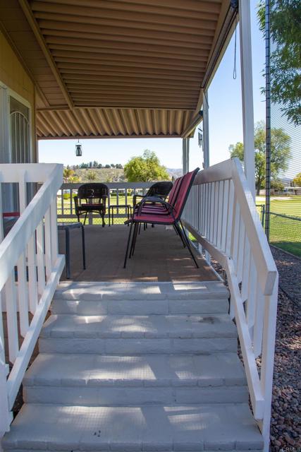 11851 Riverside Dr, Lakeside CA: https://media.crmls.org/mediaz/0305836b-6be0-4e43-bcb1-e2159bf396be.jpg