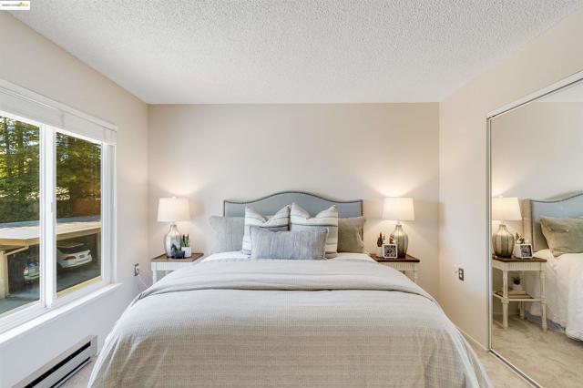 1405 Ptarmigan Dr, Walnut Creek CA: https://media.crmls.org/mediaz/03058d56-b697-4ee3-a7c4-04cc1c75519b.jpg