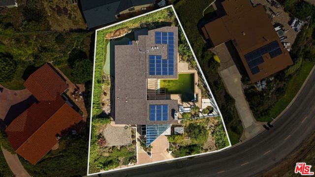 4 Bed Home for Sale in Malibu, California