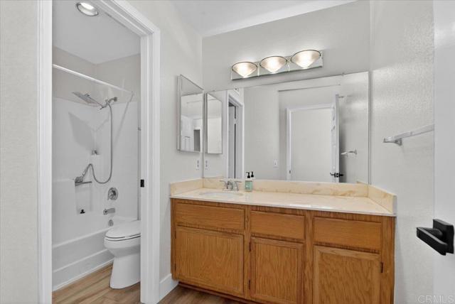 Detail Gallery Image 22 of 42 For 135 Neptune Pl, Escondido,  CA 92026 - 3 Beds | 2 Baths