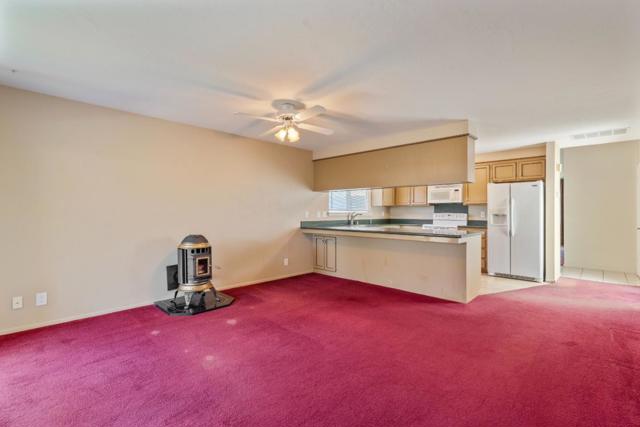 422 Shelley Way, Salinas CA: https://media.crmls.org/mediaz/0308389b-3238-409a-92ae-5eafeca17b4f.jpg