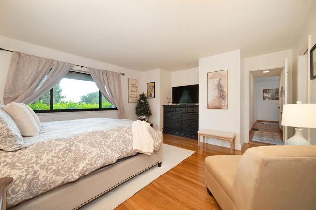 2640 Gayle Lane, Auburn CA: https://media.crmls.org/mediaz/0308d5d1-b3ad-4f82-aa5a-16ea7b8323e3.jpg