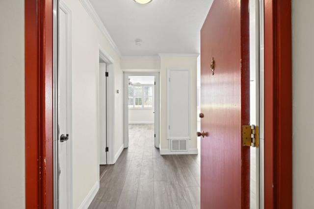 200 Elm Street, San Mateo CA: https://media.crmls.org/mediaz/030b3543-e981-4493-a616-4bcd45b4d52c.jpg