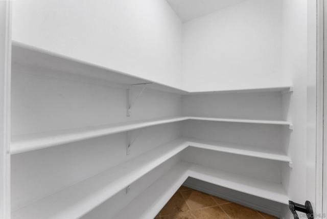 5527 Alexandrine Ct, Oceanside CA: https://media.crmls.org/mediaz/030c6313-3479-41e4-8e28-156432da9bfc.jpg