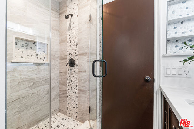 24613 Neptune Avenue, Carson CA: https://media.crmls.org/mediaz/030c6a95-9953-43cf-a215-5c8b65d0068b.jpg