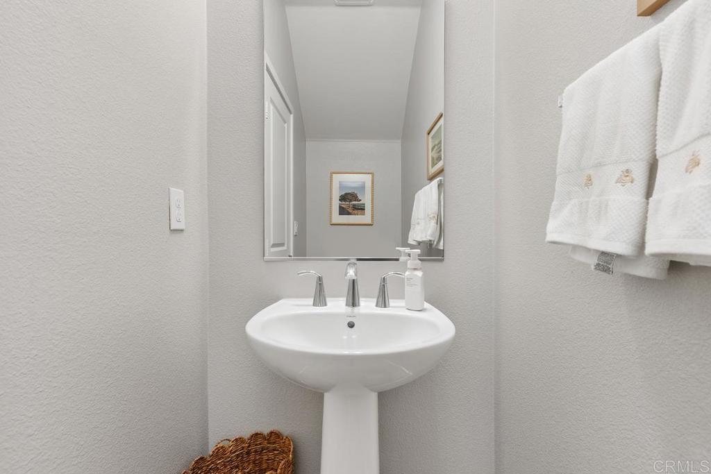805 Blackstone Drive - photo 12