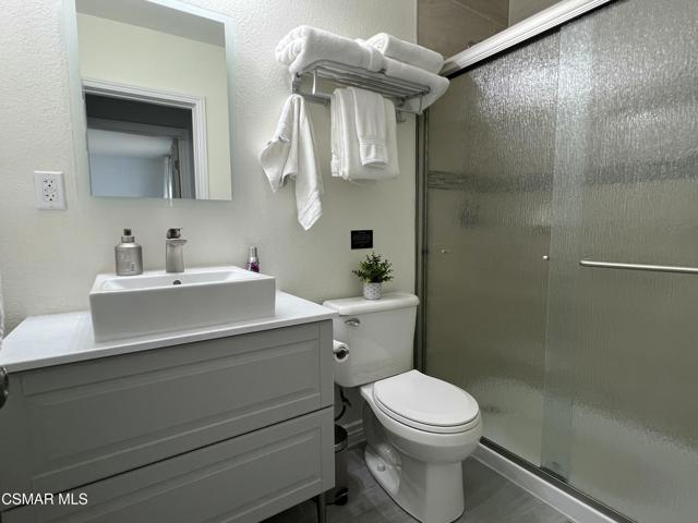 3904 Agua Avenue, 29 Palms CA: https://media.crmls.org/mediaz/030d162b-f352-4022-b594-5c703801b32b.jpg