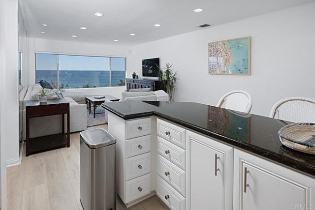 Detail Gallery Image 20 of 34 For 155 15th St #21,  Del Mar,  CA 92014 - 1 Beds | 1 Baths