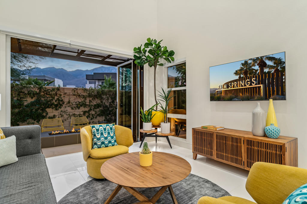 MLS #219138512PS image #3