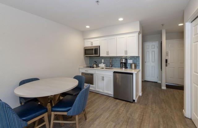 307 Seascape Resort Drive, Aptos CA: https://media.crmls.org/mediaz/030d8b28-04f8-4f41-abbd-46406fb74fe0.jpg