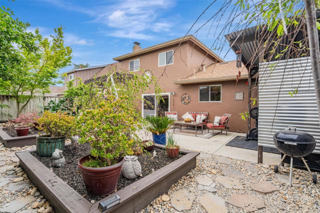 5684 Calpine Drive, San Jose CA: https://media.crmls.org/mediaz/030d9c21-9b7b-4658-ba86-4fdd989dd95c.jpg