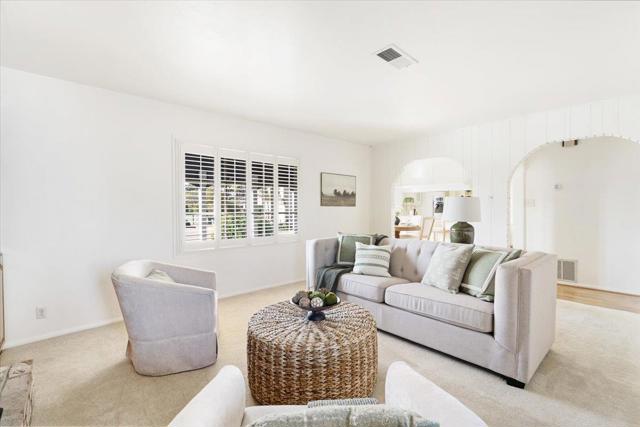 172 W Phillips Road, Watsonville CA: https://media.crmls.org/mediaz/03103ef8-8946-4d5e-8dce-52c1cd952477.jpg