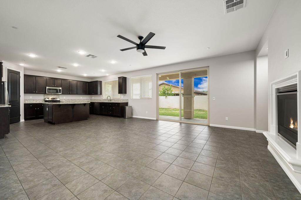 MLS #219136771DA image #17