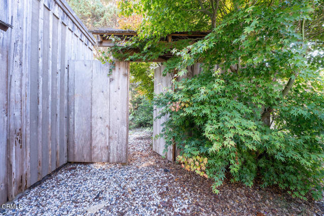 Detail Gallery Image 6 of 33 For 9001 N Highway 1, Mendocino,  CA 95460 - 2 Beds | 2/1 Baths