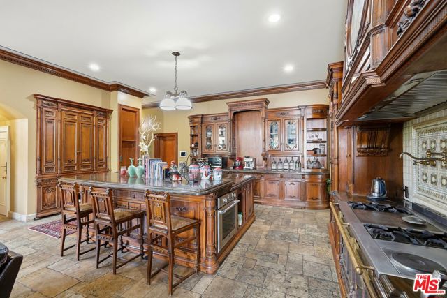 Image 14 of 53 For 455 Lorraine Boulevard