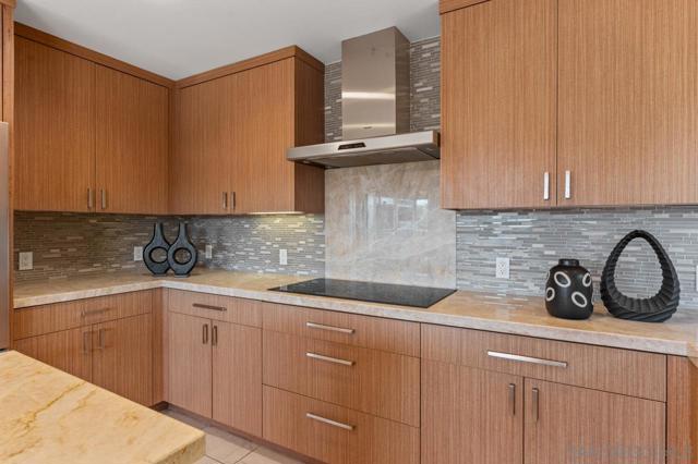 2506 Via Merano, Del Mar CA: https://media.crmls.org/mediaz/03130a56-fdb1-49bc-8205-d4a4406c0b76.jpg