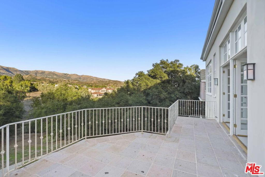 MLS #25602713 image #44