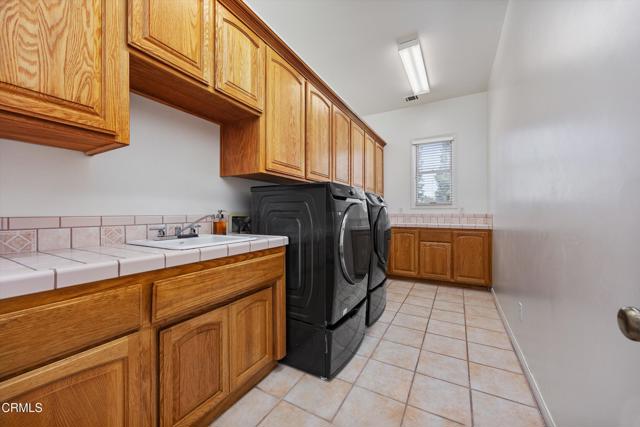 Detail Gallery Image 55 of 71 For 6301 Uplands of the Kern Dr, Bakersfield,  CA 93308 - 5 Beds | 4/1 Baths
