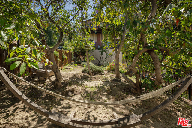 4713 Bedel Street, Woodland Hills CA: https://media.crmls.org/mediaz/031586c9-61f0-4744-b8d5-170054967a2a.jpg