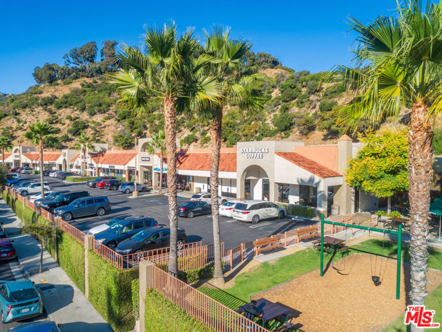 Drew Fenton | 1622 Palisades Drive Pacific Palisades CA | MLS: 6736779