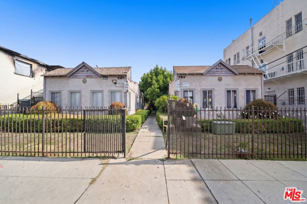Multifamily at 714 N St Andrews Place