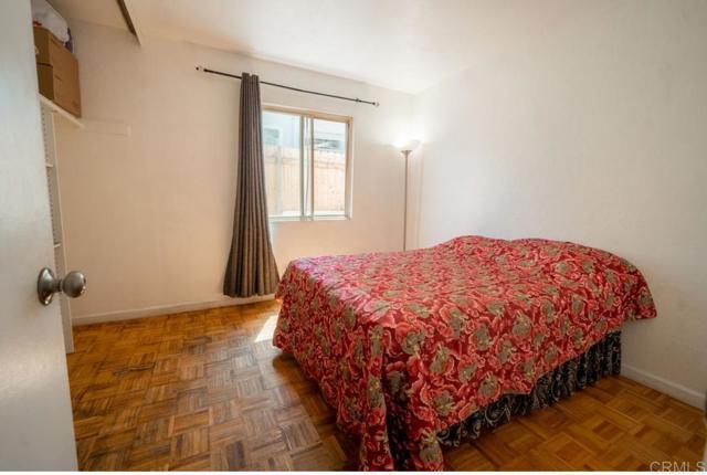 10181 Mayor Circle, San Diego CA: https://media.crmls.org/mediaz/03168cc2-aafe-4183-ad35-c80de2bb5565.jpg