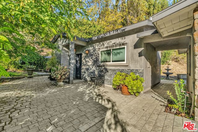 7170 Deveron Ridge Road, West Hills CA: https://media.crmls.org/mediaz/0316e5c0-bf64-41e8-868b-88032937bc92.jpg