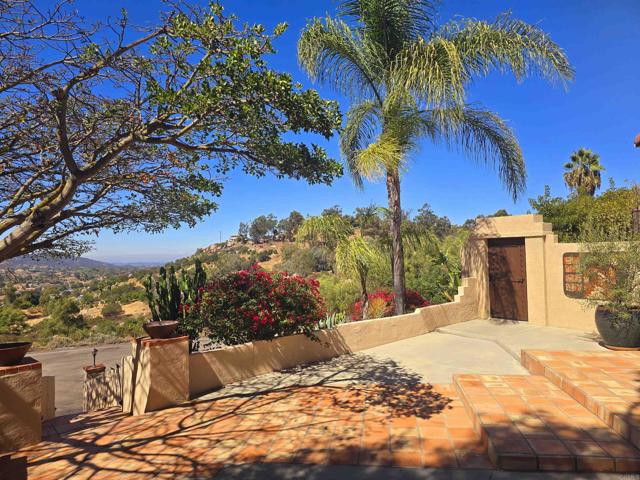 13613 Hillside Estates Drive, Jamul, California 91935, 4 Bedrooms Bedrooms, ,4 BathroomsBathrooms,Residential,For Sale,13613 Hillside Estates Drive,CRNDP2408465