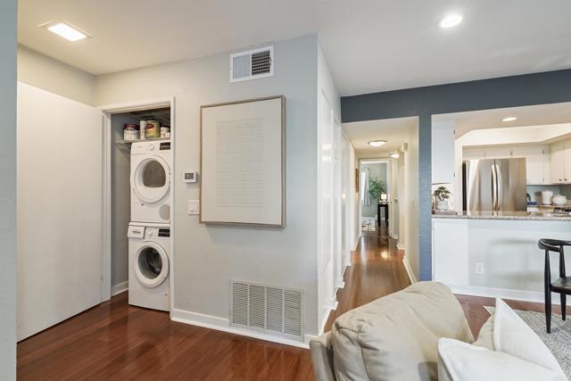 Detail Gallery Image 8 of 28 For 3936 Alabama St #2,  San Diego,  CA 92104 - 2 Beds | 1 Baths