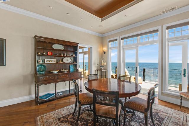 797 Las Olas Dr, Aptos CA: https://media.crmls.org/mediaz/0318fc83-510f-4855-8d45-071218689fd2.jpg