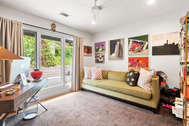 6148 El Tordo, Rancho Santa Fe CA: https://media.crmls.org/mediaz/03197ecb-a784-4db1-8776-7f546319d876.jpg