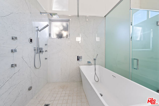 Drew Fenton | 28405 Via Acero Street Malibu CA | MLS: 7236533