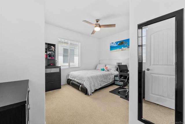 1314 Stearns Wharf Rd, Chula Vista CA: https://media.crmls.org/mediaz/031b6b96-dfe3-4484-a868-99cf5fd401b8.jpg