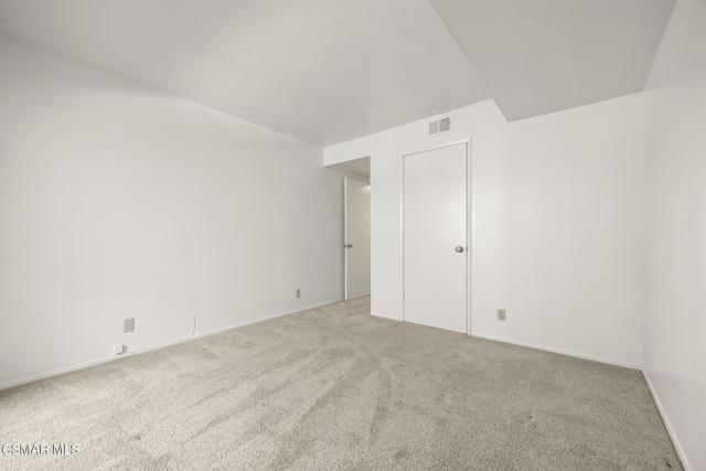 1923 Majorca Drive, Oxnard CA: https://media.crmls.org/mediaz/031b7910-3cfc-4b30-b71e-49bbb55027b1.jpg