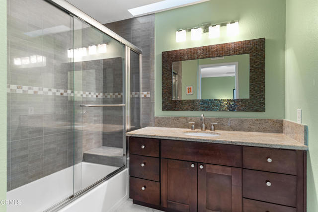 832 Magnolia Avenue, Pasadena CA: https://media.crmls.org/mediaz/031ce271-ecfe-4cdc-ad17-37b13c9cfdbc.jpg