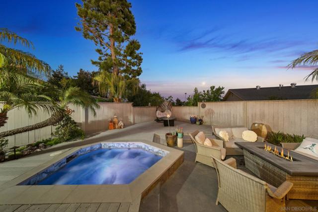10164 Vivera Dr, La Mesa CA: https://media.crmls.org/mediaz/031d6710-7b6e-423d-b5bb-d9680547a5dd.jpg