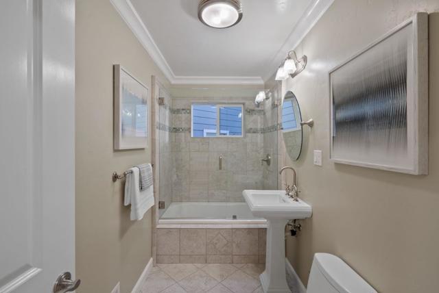 Image 38 of 61 For 12979 Foothill Lane