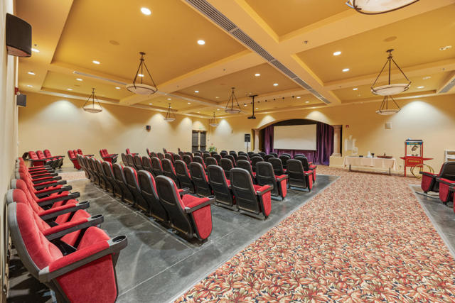 2108 Via Calderia, Palm Desert CA: https://media.crmls.org/mediaz/031ec9ed-4d64-42c8-a64c-33f7e88f1fe9.jpg