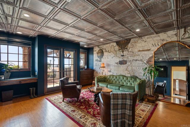 Image 27 of 75 For 4938 San Jacinto Circle