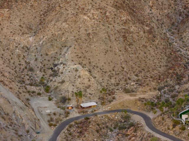 71120 Oasis Trail, Palm Desert CA: https://media.crmls.org/mediaz/03207352-8383-4269-9d98-c1d0e0c54b4e.jpg