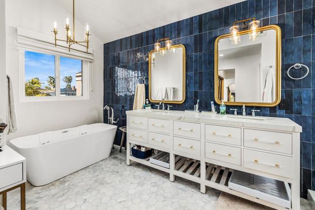 Image 13 of 32 For 40 Spinnaker Way