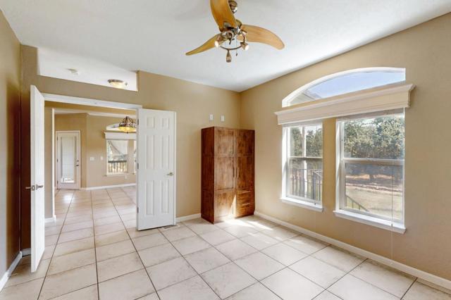 7555 Merced Falls Road, Snelling CA: https://media.crmls.org/mediaz/0321a178-f534-435e-bf56-94454bb78d60.jpg