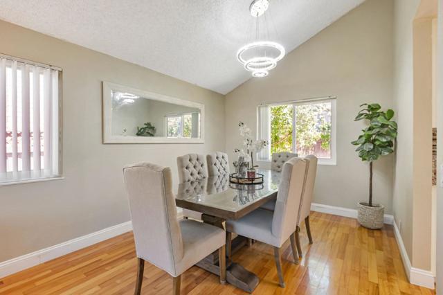 5769 Barnswell Way, San Jose CA: https://media.crmls.org/mediaz/0321ae5a-1b32-4e23-8907-be1828857763.jpg