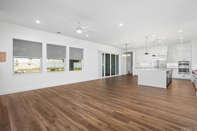 1203 Stonemark Place, Vista CA: https://media.crmls.org/mediaz/0321b346-17f4-4df8-bd3d-dba2894934e4.jpg