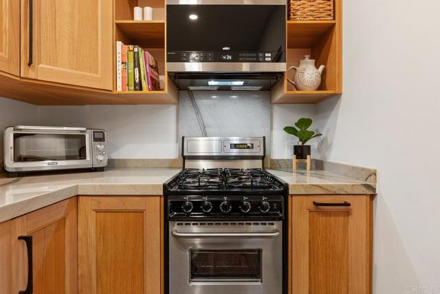 Detail Gallery Image 26 of 62 For 2034 36 Mackinnon Ave, Cardiff By The Sea,  CA 92007 - 5 Beds | 4 Baths