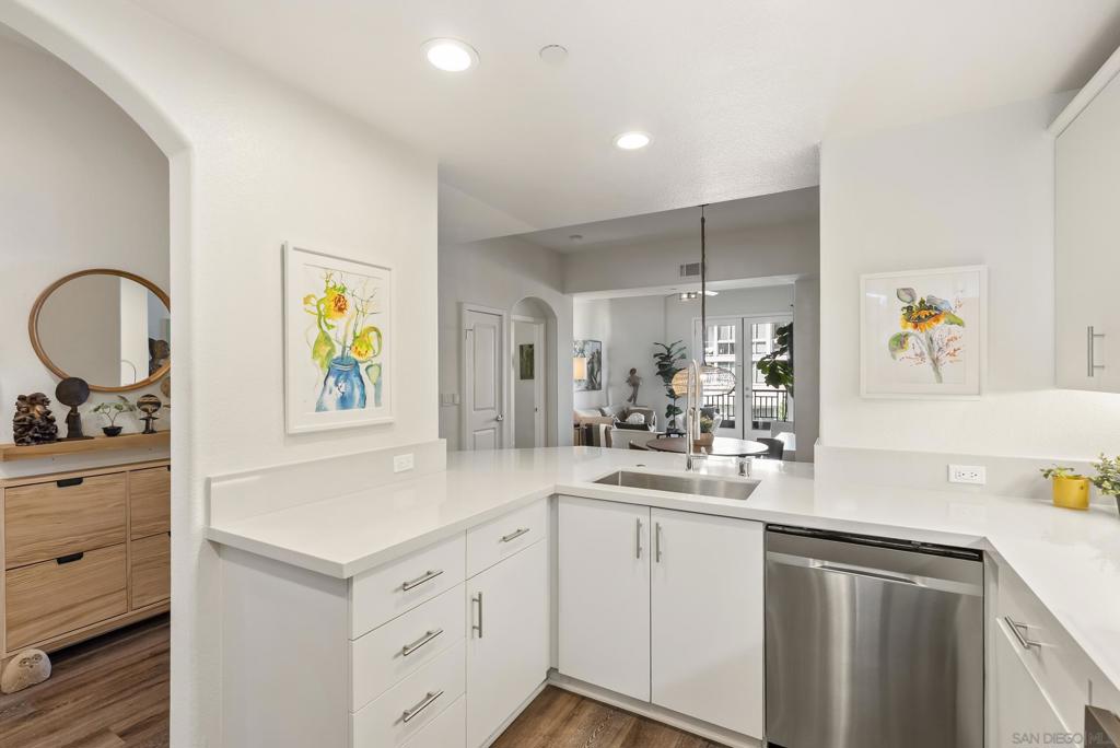 3275 5th Ave - photo 7