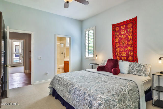 164 Via Sandra, Newbury Park CA: https://media.crmls.org/mediaz/03248d85-697f-42a4-a0b0-a15f92b595cb.jpg
